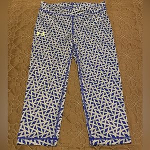 Under Armour Capri girls leggings size YM